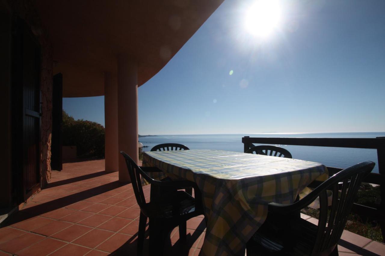 Villino Lu Ciuoni With Nice Sea View Costa Paradiso Exterior photo